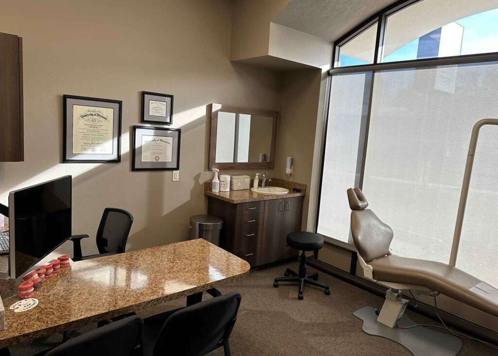 burckhard-ortho-office-dr-j-chair