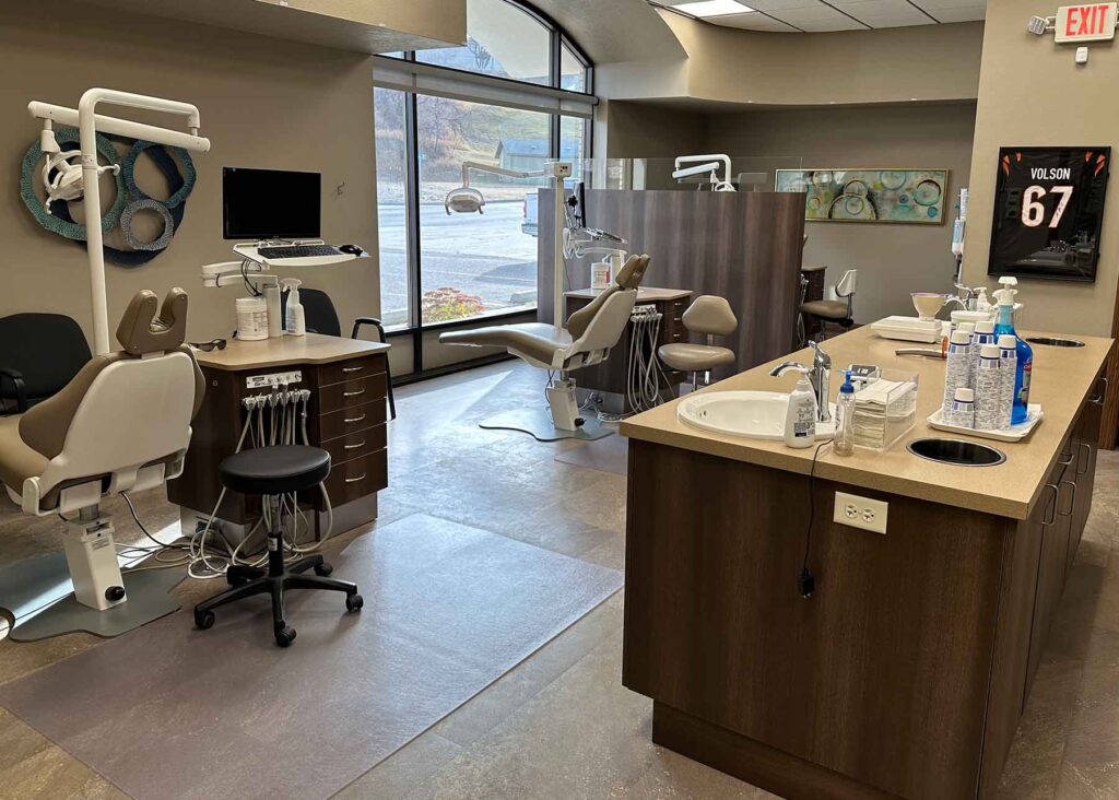 burckhard-ortho-office-photo-treatment-bay