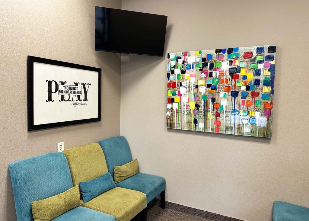 burckhard-ortho-office-sitting-area-tv-art